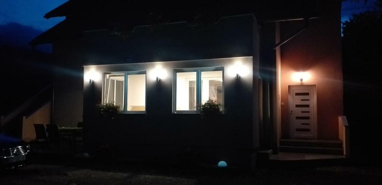 코레니카 Apartman Vidovic 아파트 외부 사진